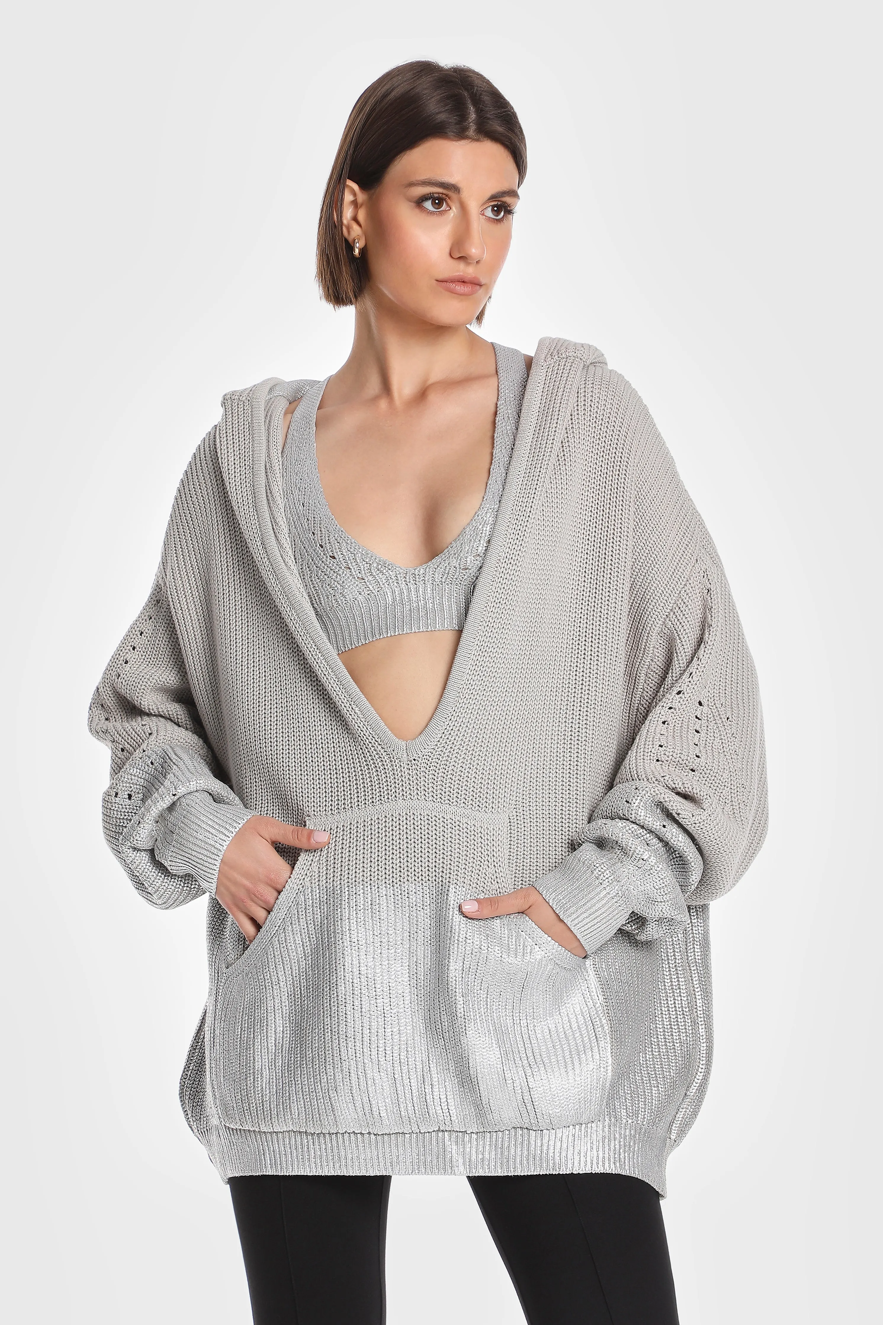 METALLIC EDGE KNIT HOODIE